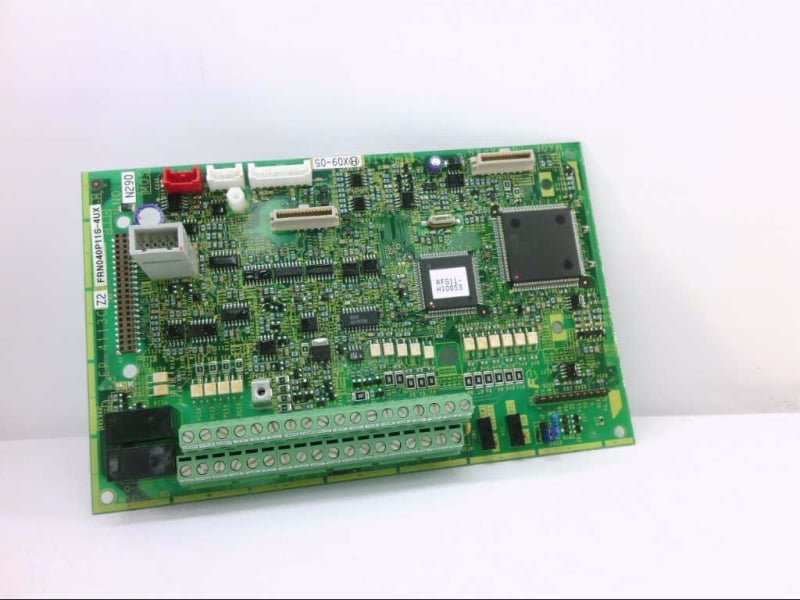 Saftronics GP10E1ST34040B1