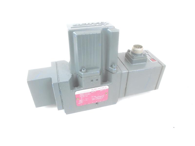 Moog D661-Z2726G-P80HXALENSF2