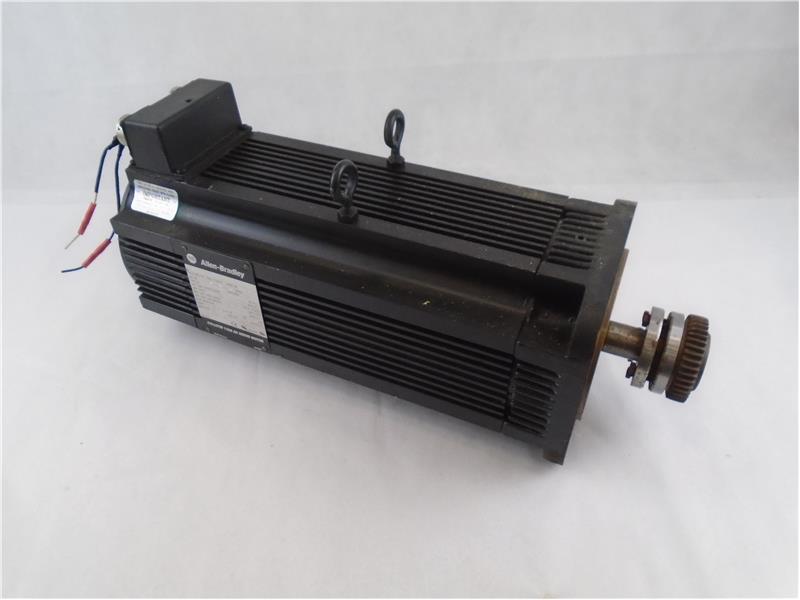 Allen Bradley 1326AB-B520E-M2K5L