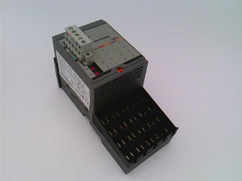 Allen Bradley 1734D-IA8XOA8