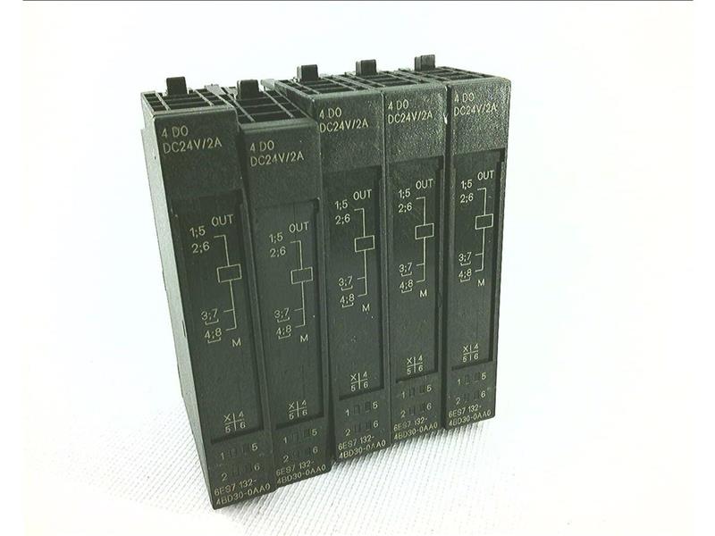 Siemens 6ES7132-4BD30-0AA0
