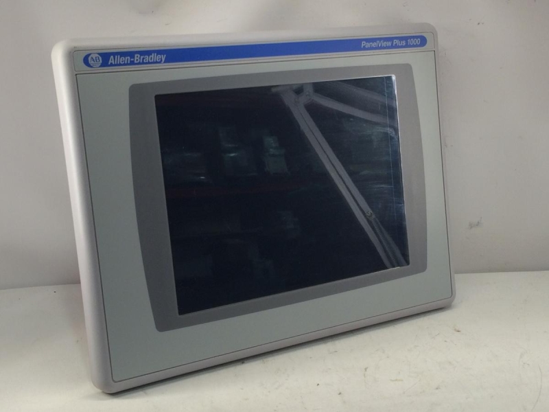 Allen Bradley 2711P-T10C6D2