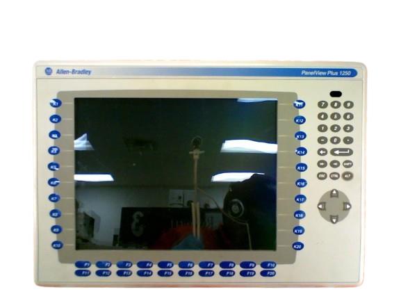 Allen Bradley 2711PB12C4B2