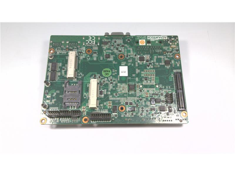 Advantech MIO5271U1601E-T