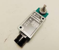 Allen Bradley 802M-ATJ1