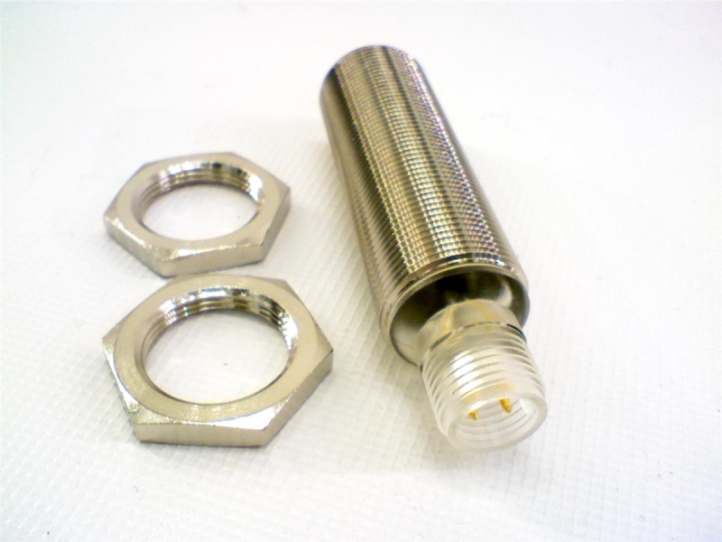 Balluff BES M18MI-PSC50B-S04G-011