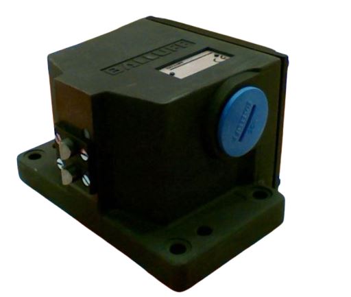 Balluff BNS 819-D02-E12-100-10