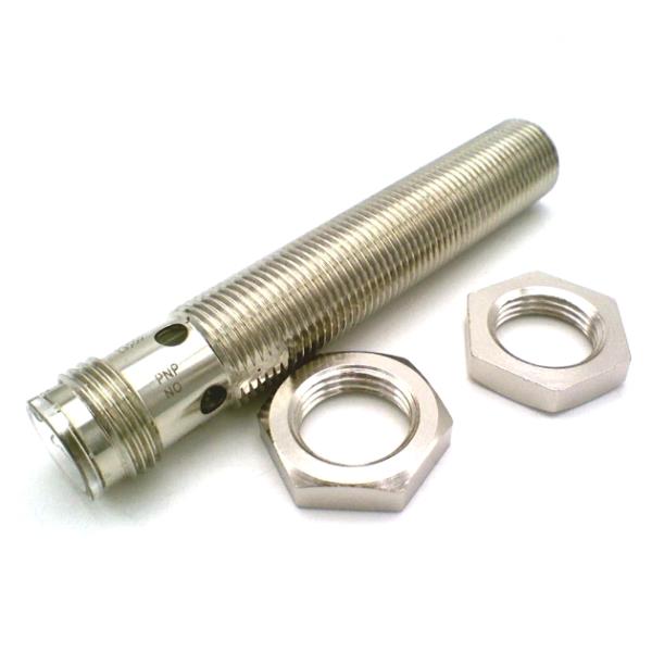 Omron E2A-M12LS04-M1-B1