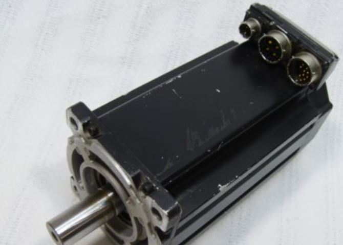 Allen Bradley MPL-B4530F-SK24AA