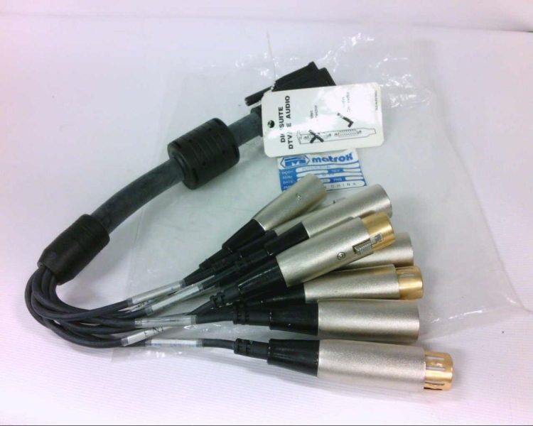 Matrox DLITE/XLR/CBL