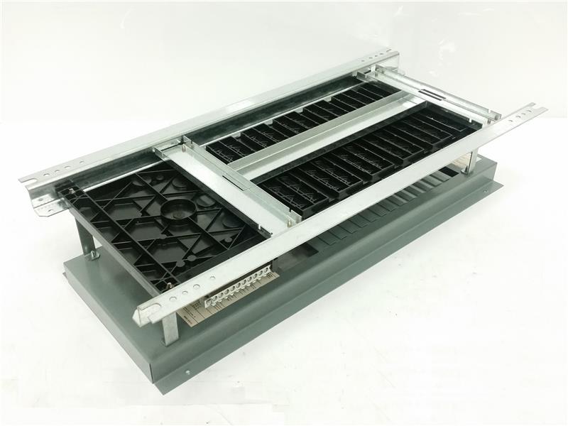 Schneider Electric NQOD430M100CUMX