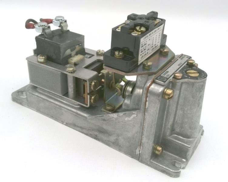 General Electric CR2820B110AA2K