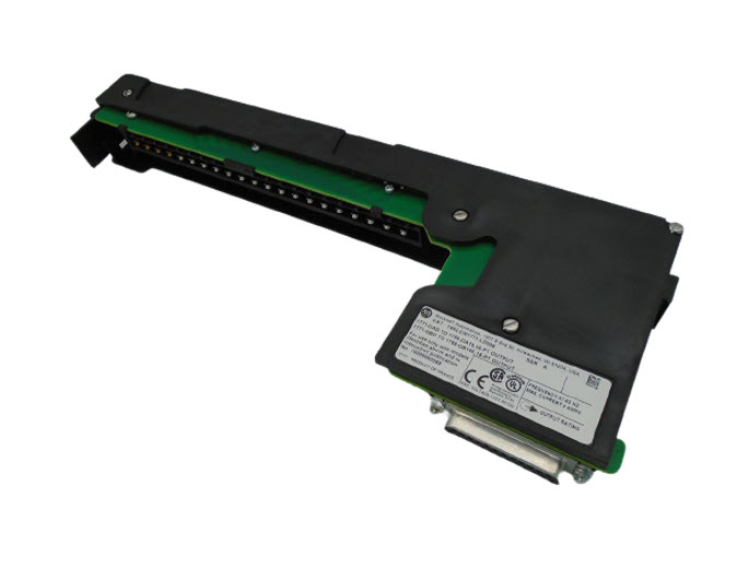 Allen Bradley 1492-CM1771-LD006