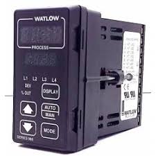 Watlow 999D-11CC-ARRG